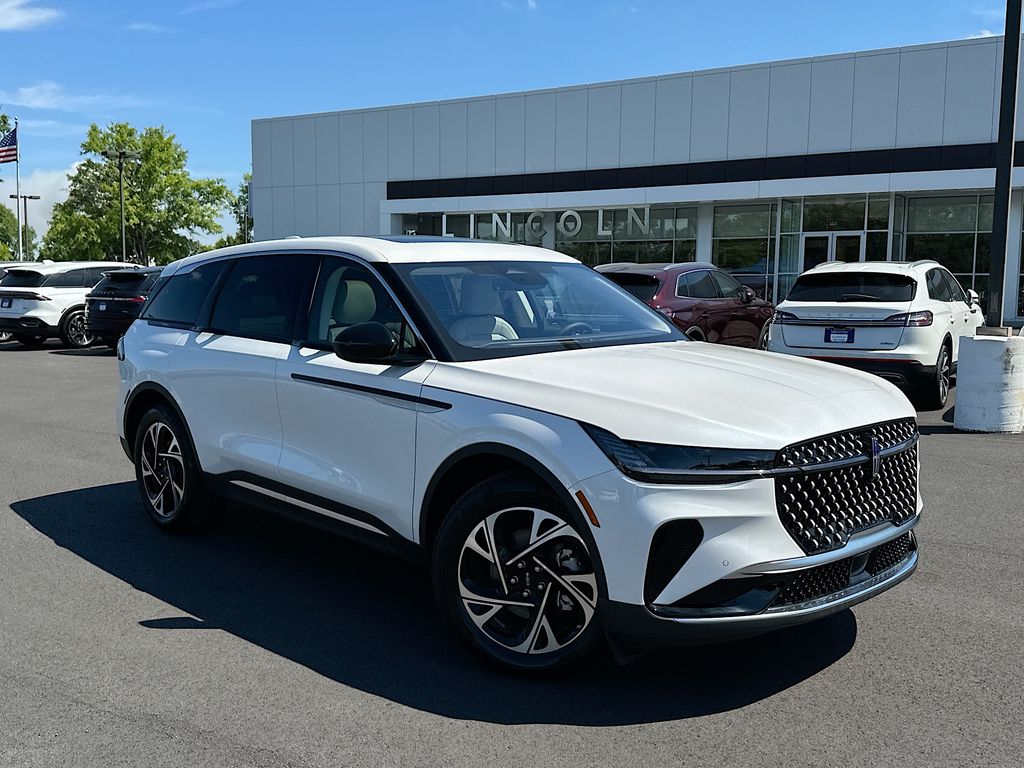2026 Lincoln Nautilus Premiere AWD's photo