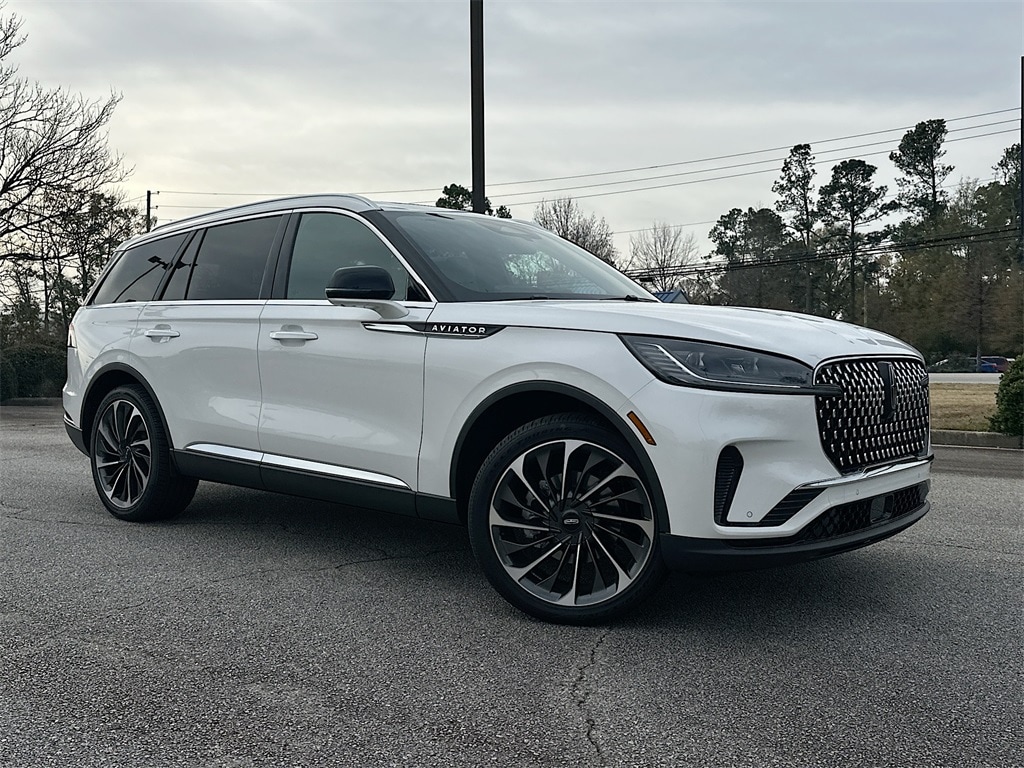 2026 Lincoln Aviator Reserve's photo