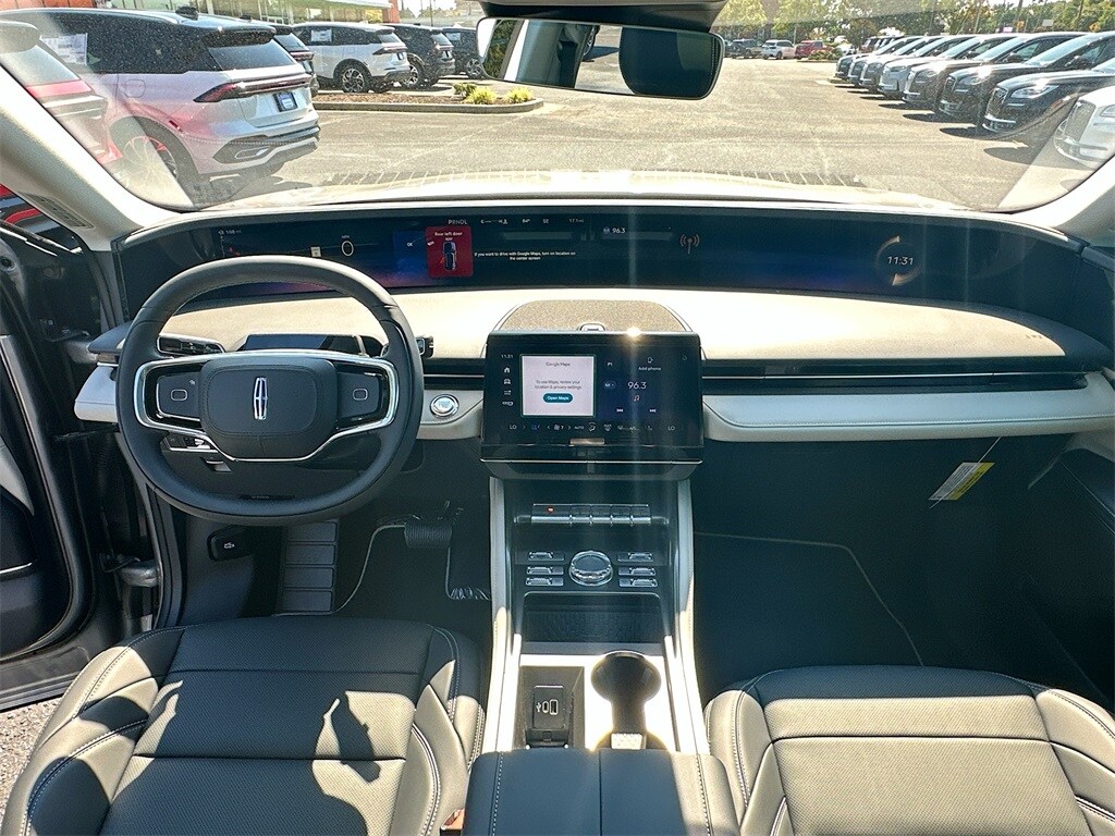 2025 Lincoln Nautilus Premiere photo 2