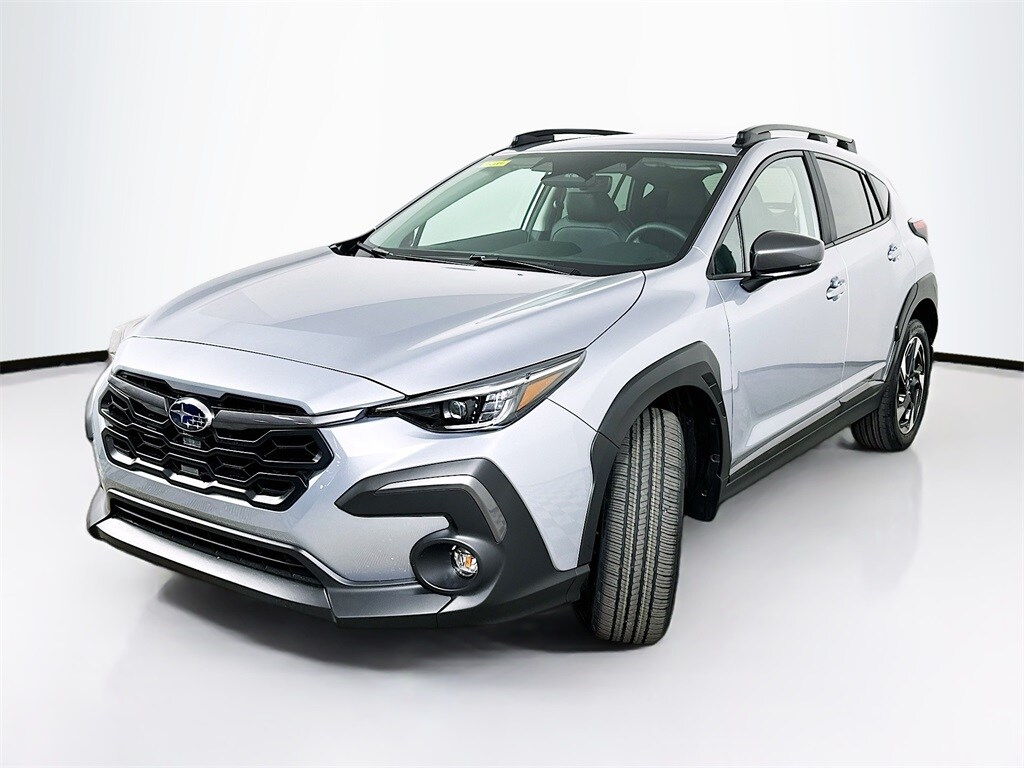 2025 Subaru Crosstrek Limited photo 2