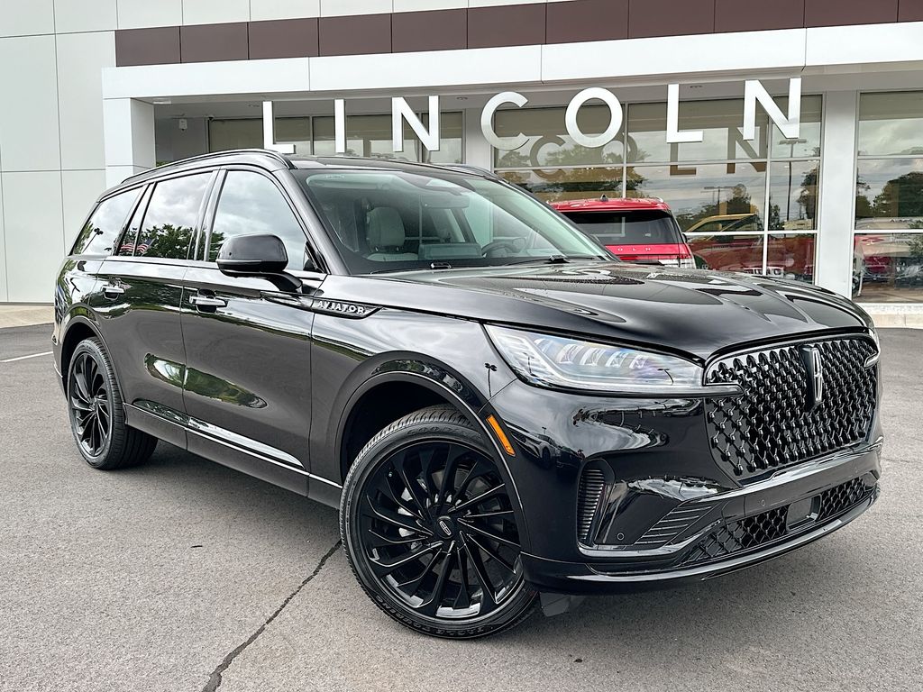 2026 Lincoln Aviator Reserve AWD's photo
