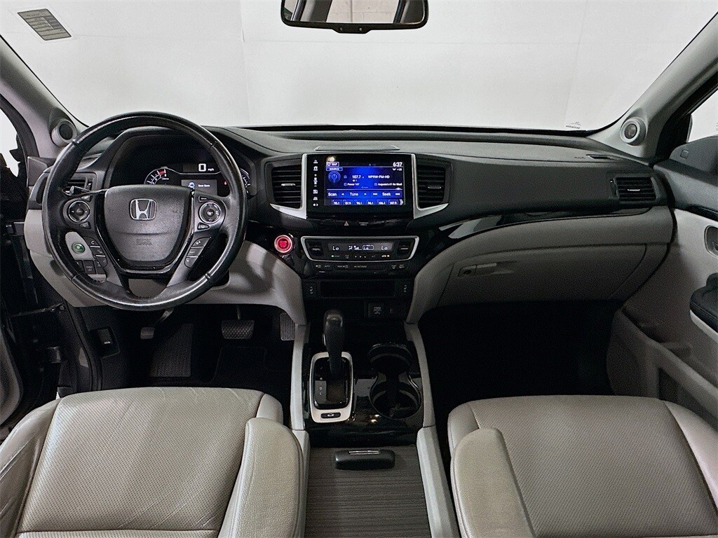 2018 Honda Ridgeline RTL-E photo 3