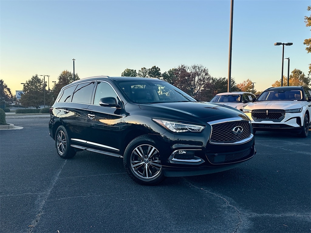 2017 INFINITI QX60 Base