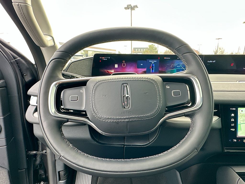 2025 Lincoln Navigator Reserve L - Photo 18
