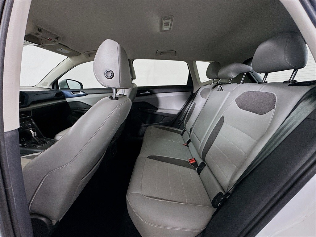 Used 2022 Volkswagen Taos 1.5T SE SUV