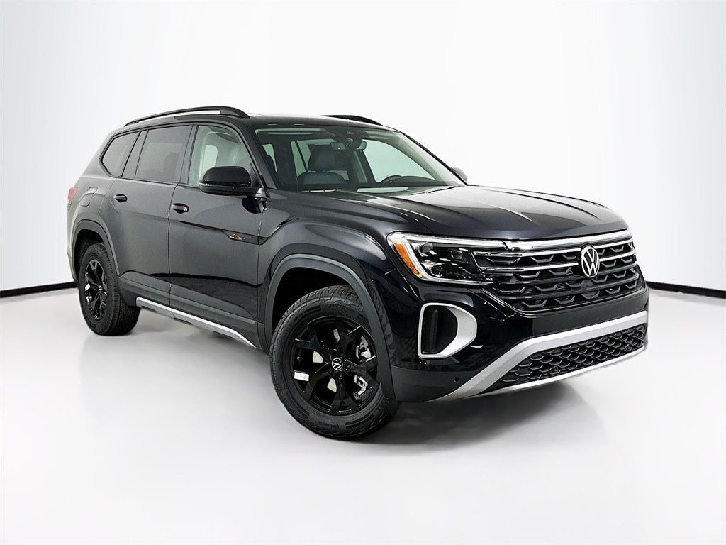 2026 Volkswagen Atlas Atlas Peak Edition's photo