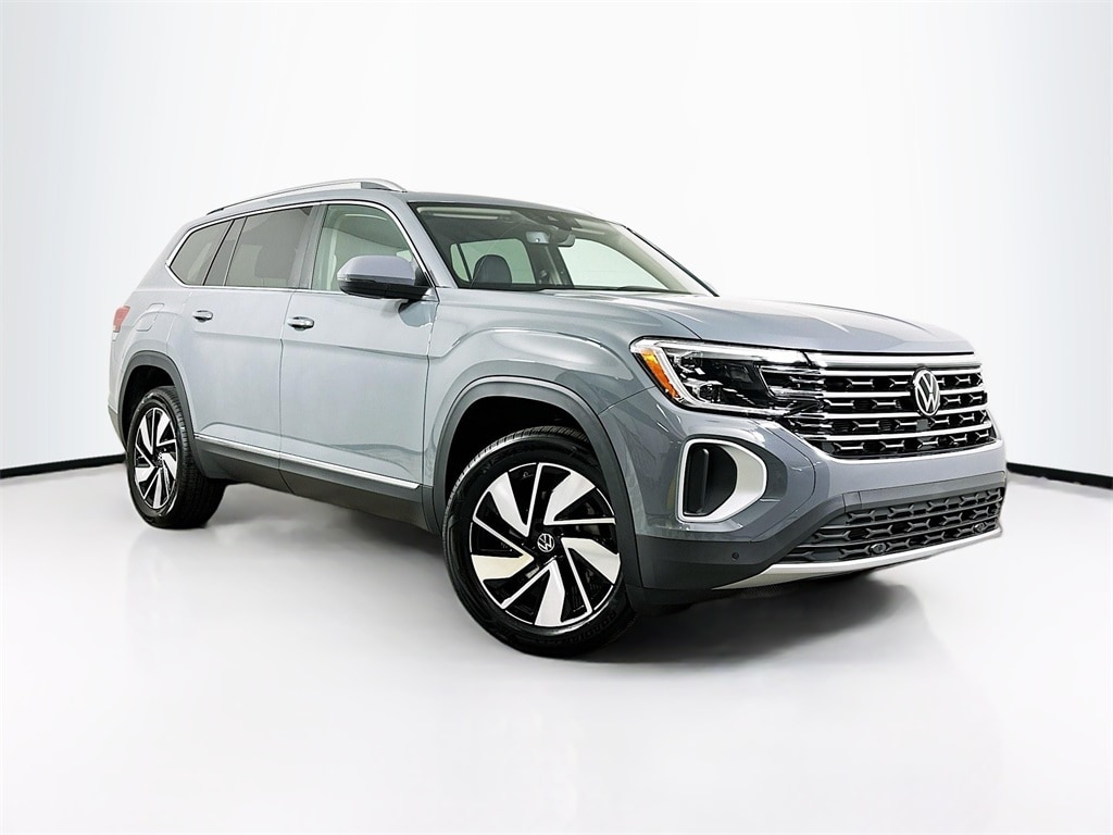 2026 Volkswagen Atlas SEL's photo