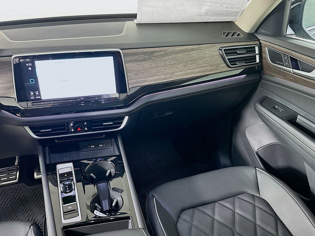 2026 Volkswagen Atlas SEL Premium R-Line - Photo 19