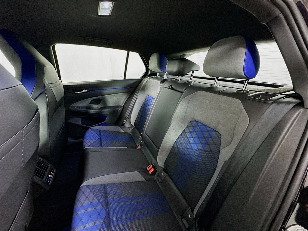 2025 Volkswagen Golf R photo 3
