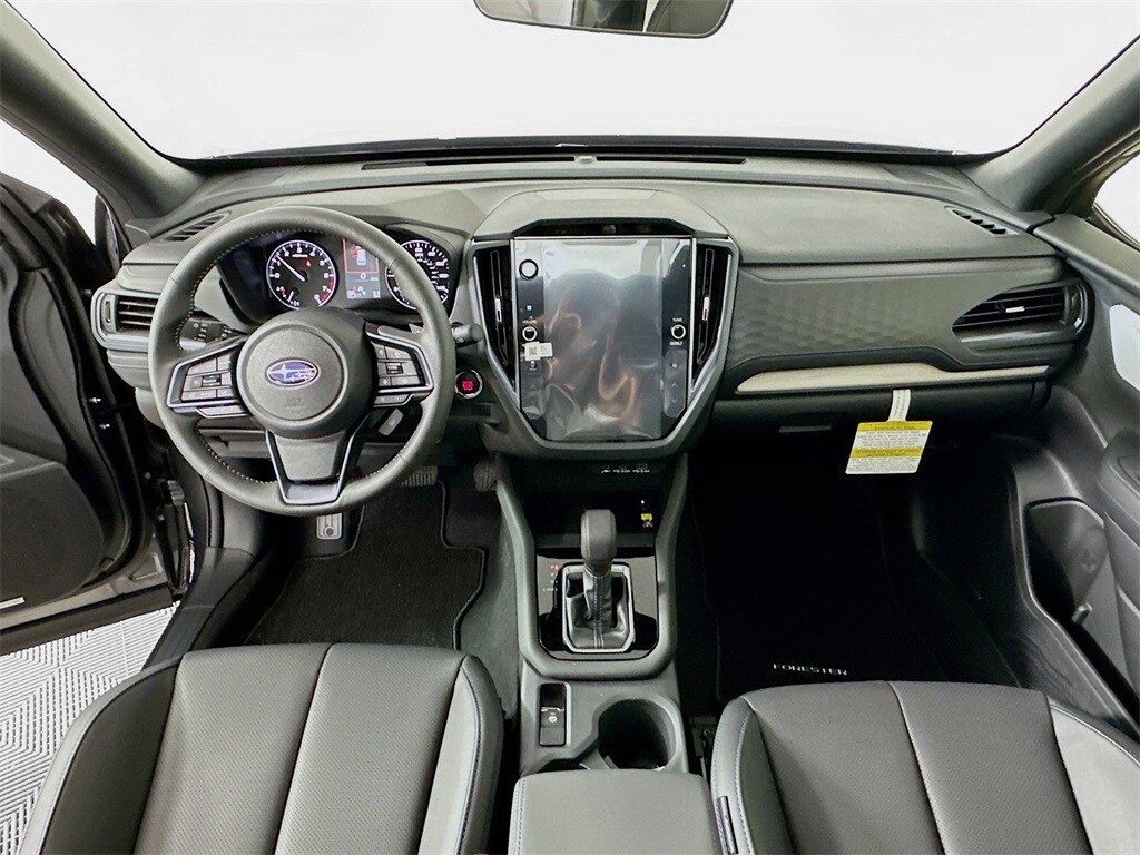 2025 Subaru Forester Limited photo 3