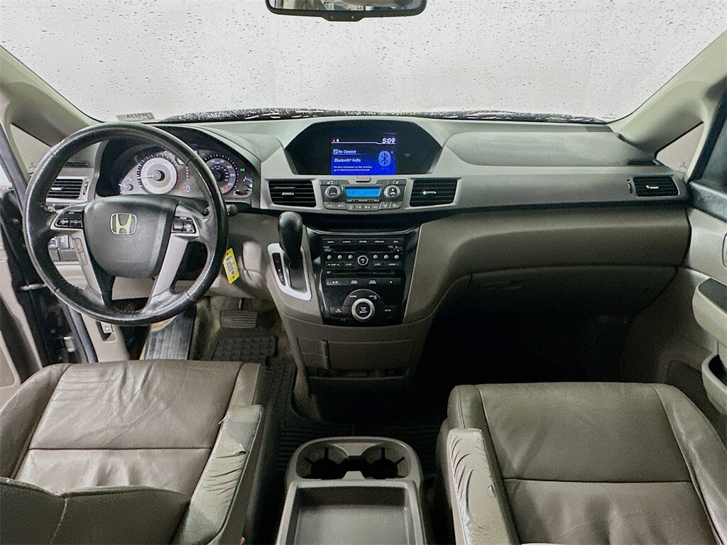 2013 Honda Odyssey EX-L photo 3