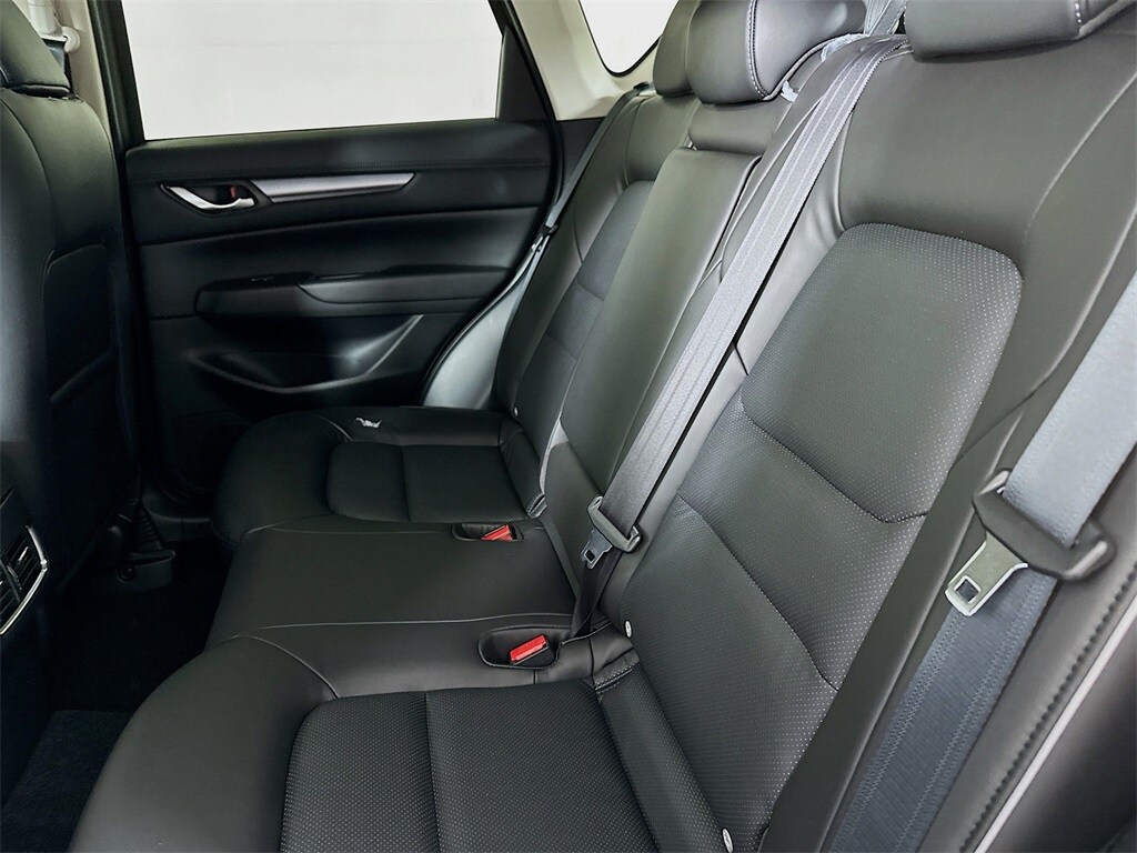 2025 Mazda CX-5 2.5 Select photo 3