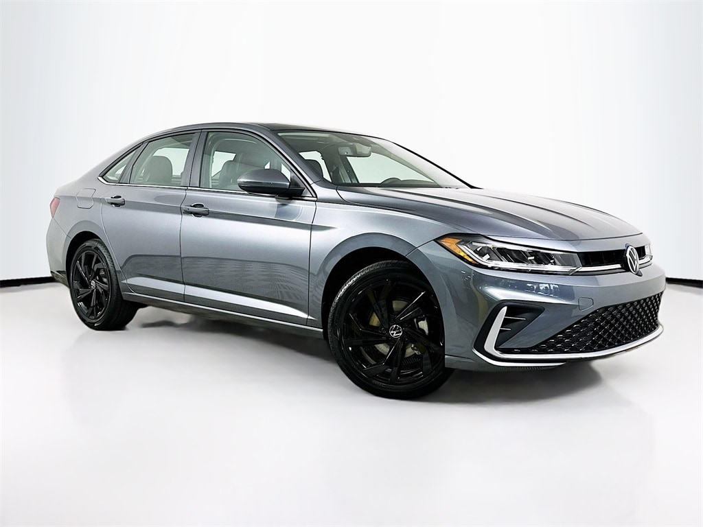 2026 Volkswagen Jetta SE's photo