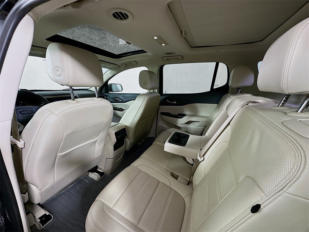 2021 Gmc Acadia Denali photo 3