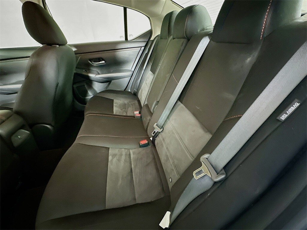 2024 Nissan Sentra SR photo 4