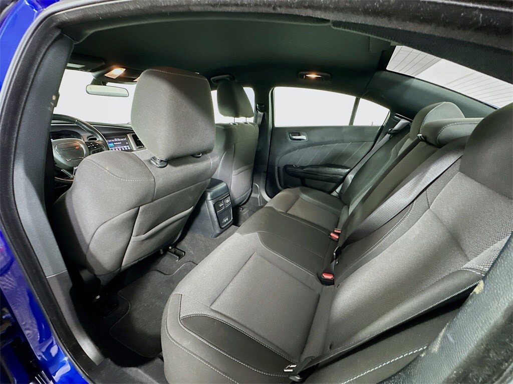 2022 Dodge Charger SXT photo 4