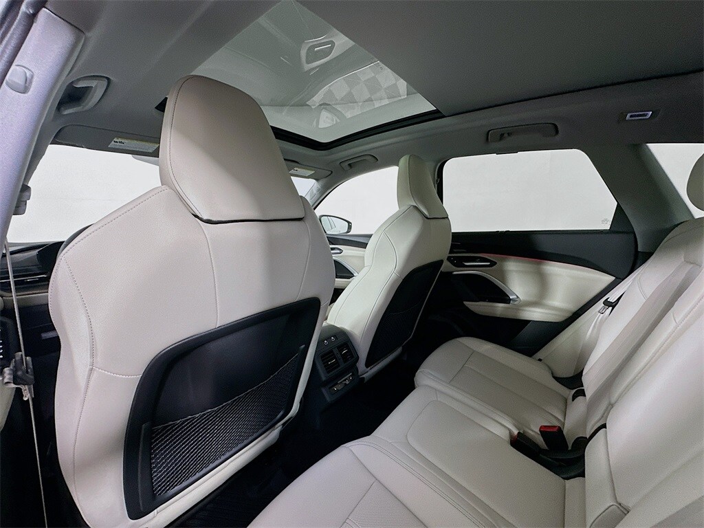 2025 Audi Q5 2.0T Prestige photo 3