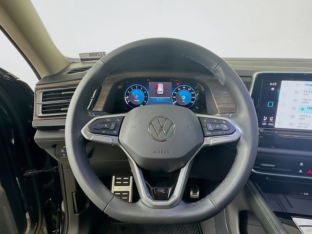 2026 Volkswagen Atlas SEL Premium R-Line - Photo 17