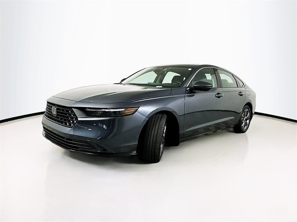 2024 Honda Accord Hybrid EX-L photo 2
