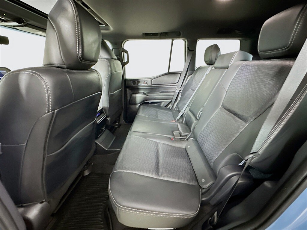 2025 Toyota Land Cruiser Base photo 4