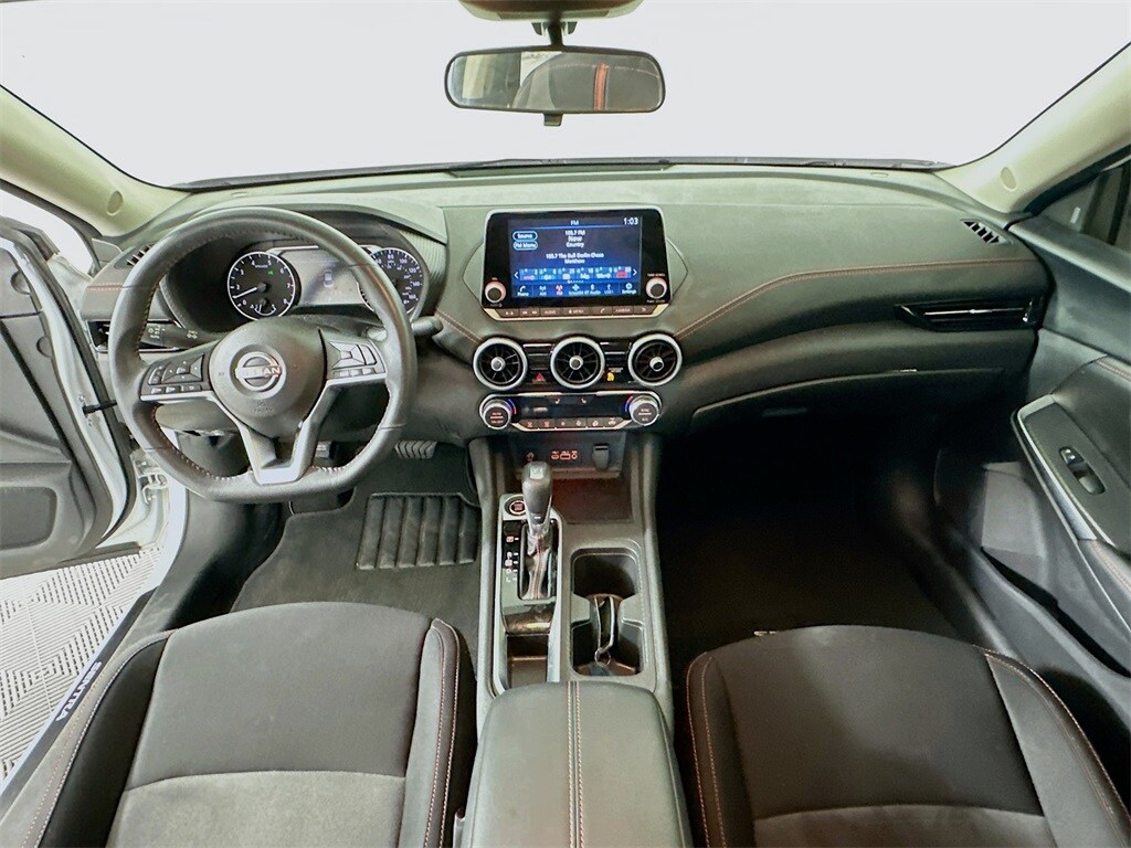 2024 Nissan Sentra SR photo 3