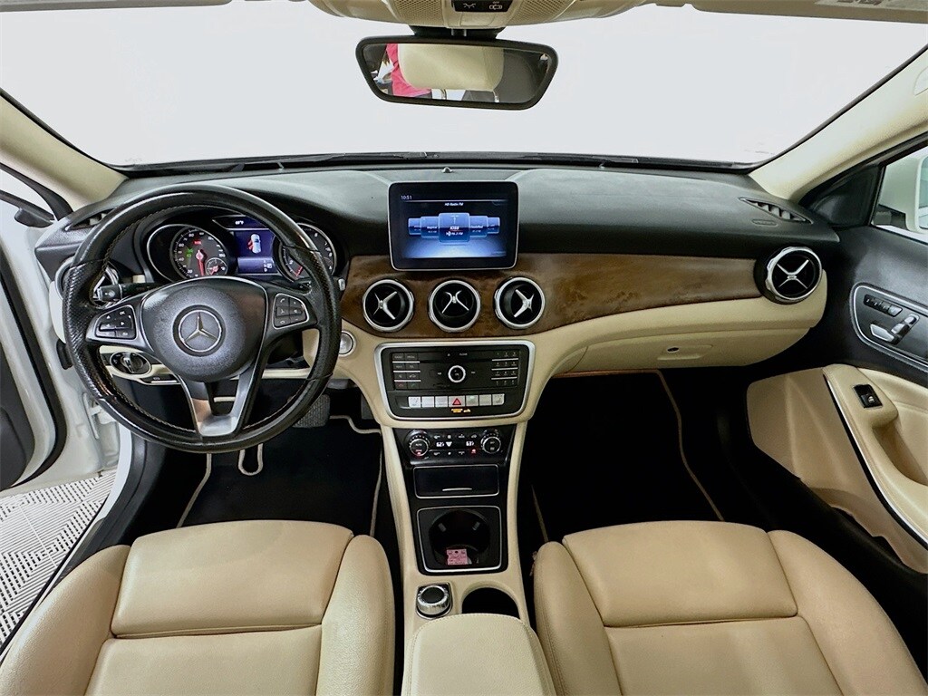 2019 Mercedes Benz GLA 250 photo 3