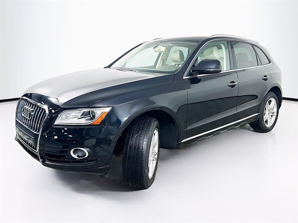 2017 Audi Q5 2.0T Premium Plus photo 2