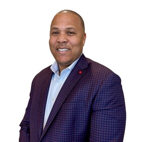 Staff member Kirk Epps from ID_80c3274c4764
