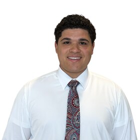 Staff member Bruce Wood from ID_b41056a716ed