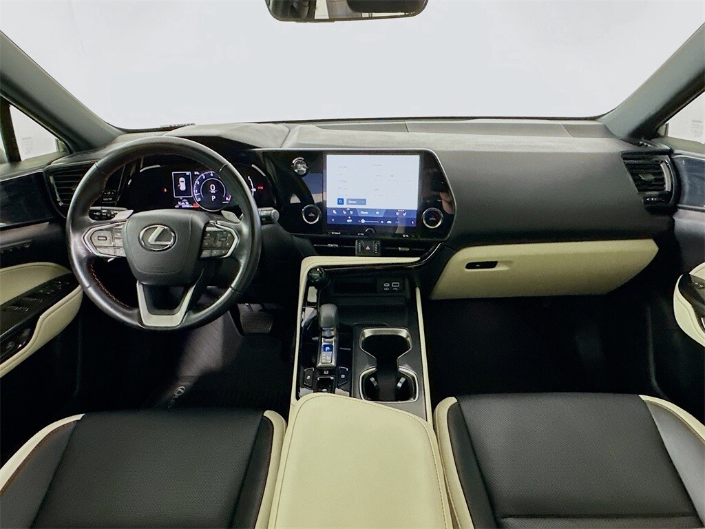 2024 Lexus NX 250 Premium photo 3