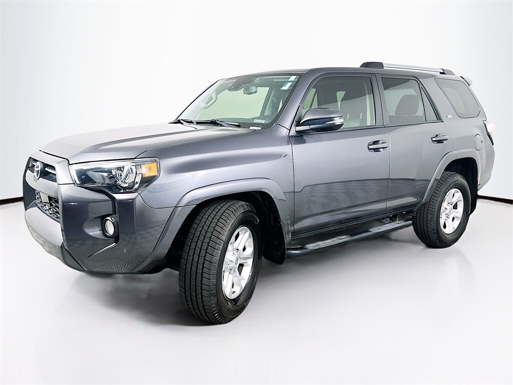 2020 Toyota 4Runner SR5 Premium photo 2