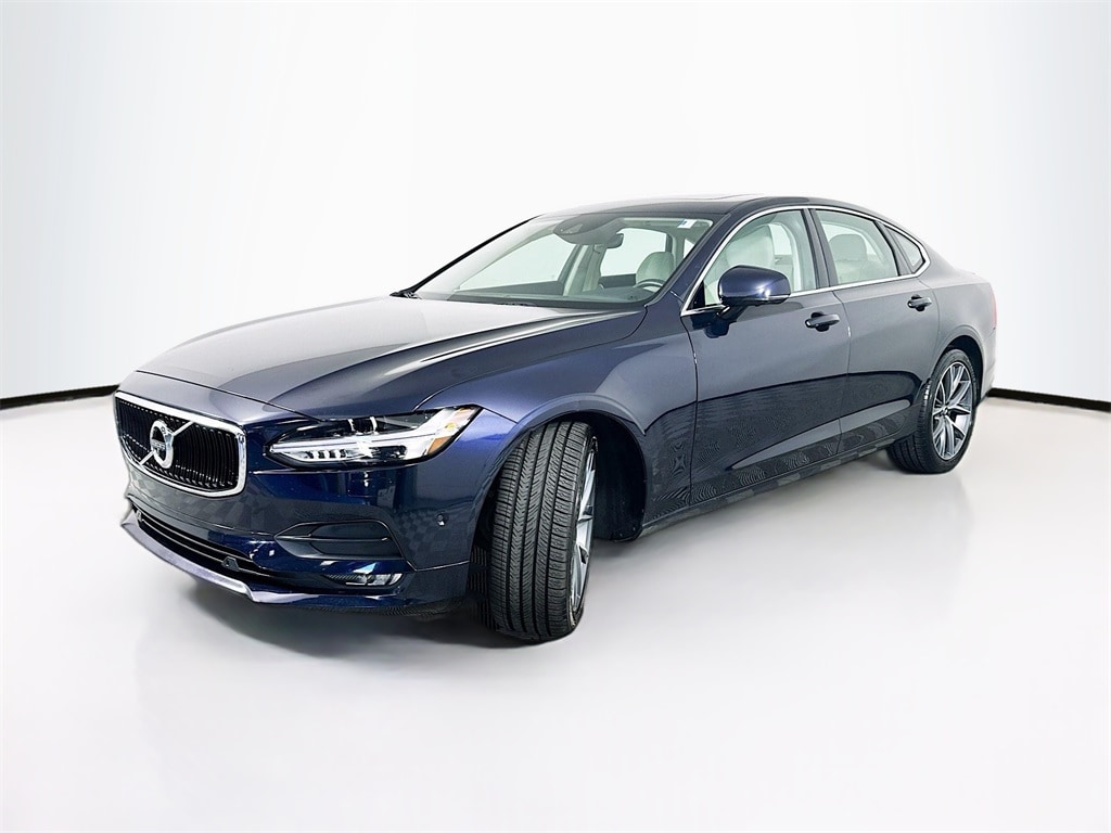 Used 2017 Volvo S90 T5 Momentum Sedan