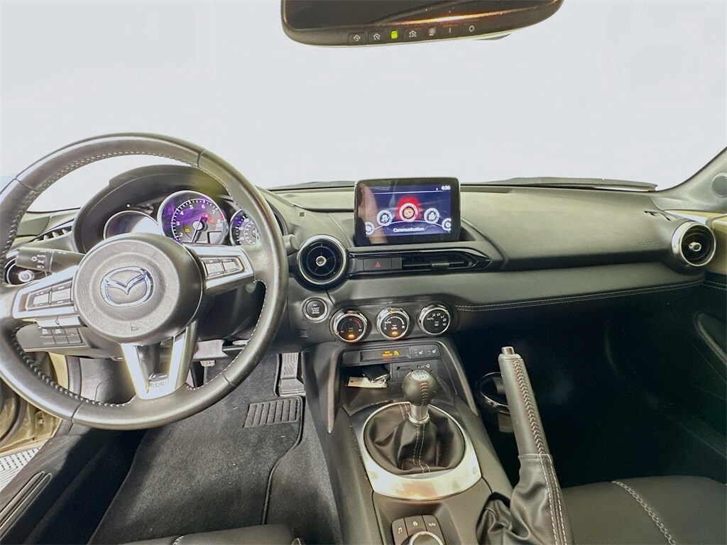 2023 Mazda MX-5 Miata Miata Grand Touring photo 3