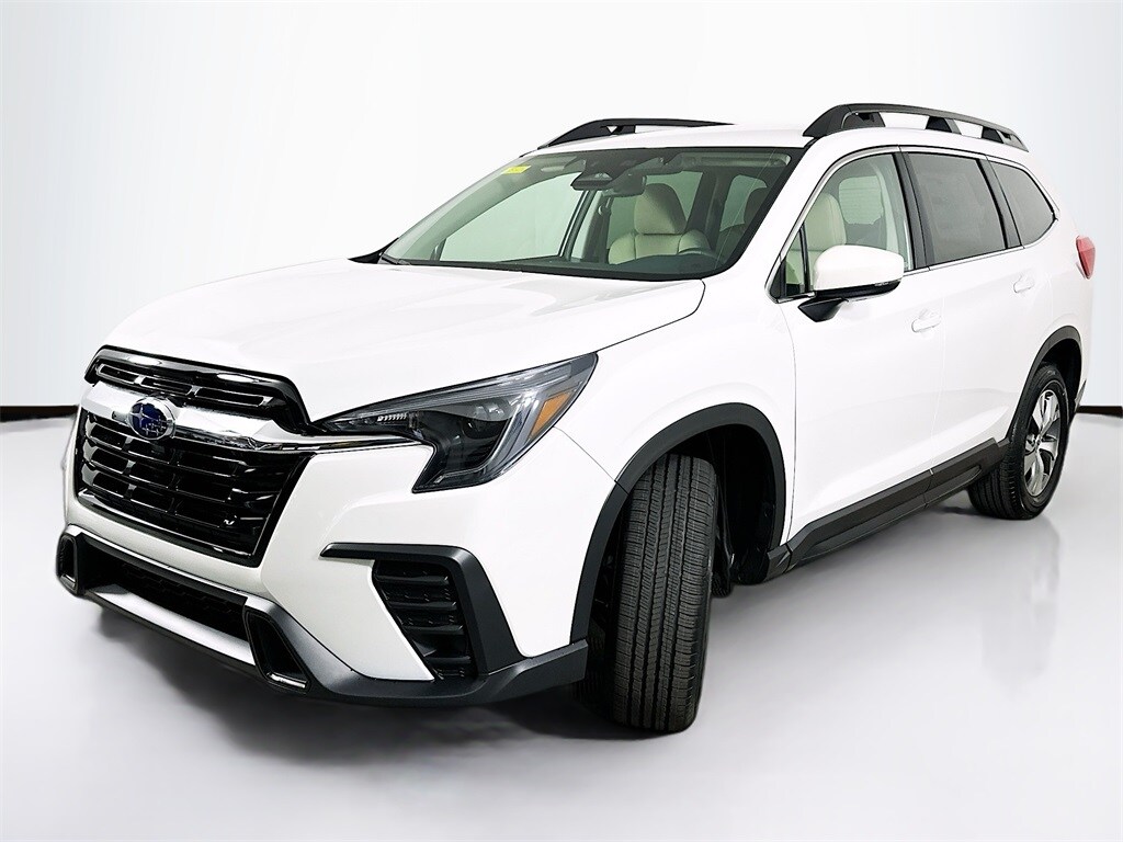 2025 Subaru Ascent Premium photo 2