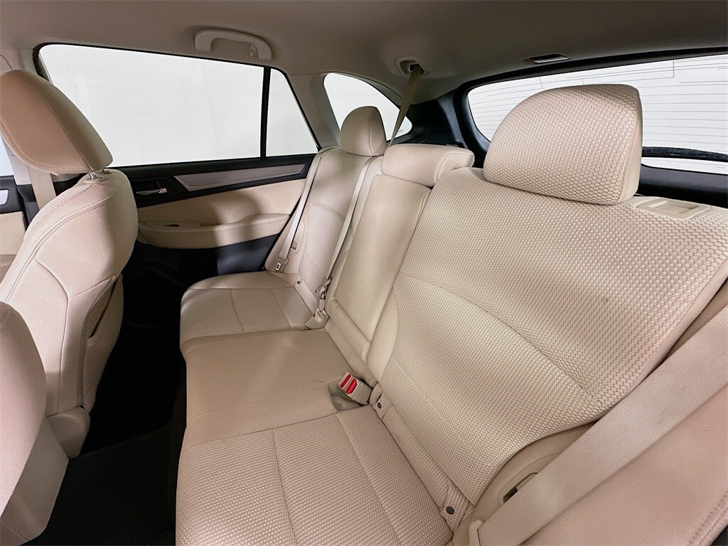 2015 Subaru Outback 2.5i Premium photo 4