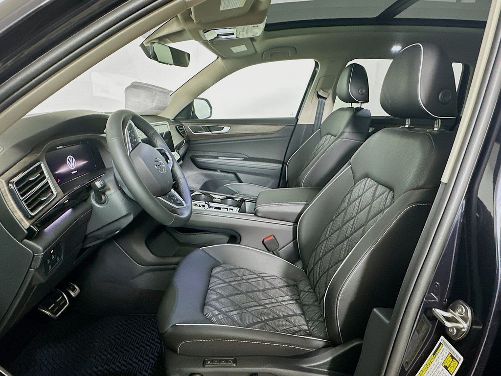 2026 Volkswagen Atlas SEL Premium R-Line - Photo 7