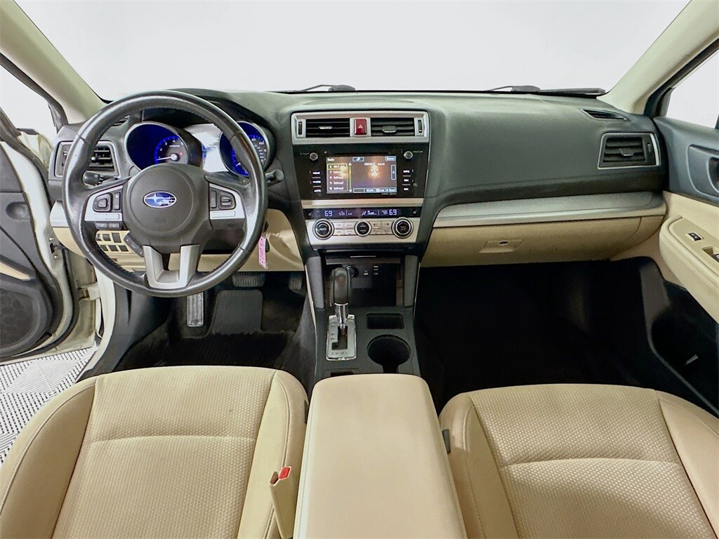 2015 Subaru Outback 2.5i Premium photo 3