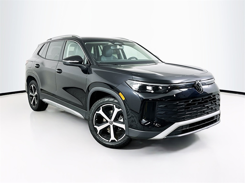 2026 Volkswagen Tiguan SE's photo