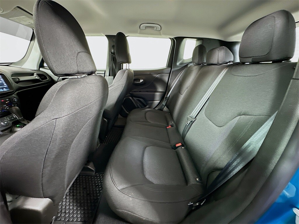 2022 Jeep Renegade Sport photo 4