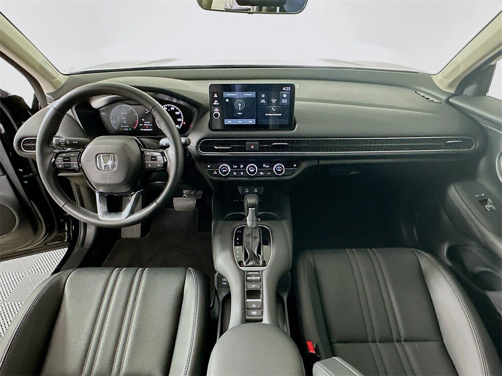 2026 Honda HR-V EX-L photo 3