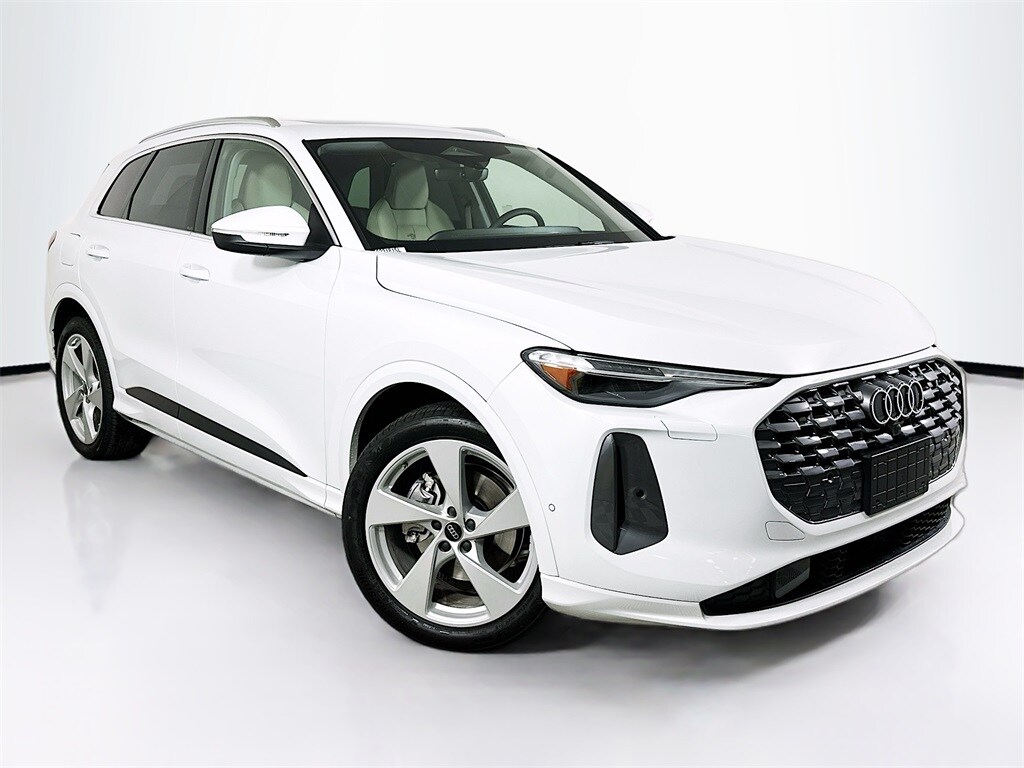 2025 Audi New Q5 Prestige's photo