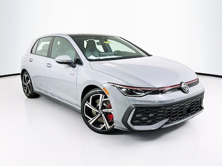 2025 Volkswagen Golf GTI 2.0T SE Hatchback