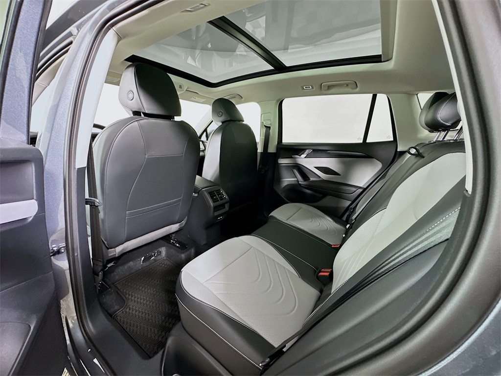 New 2026 Volkswagen Tiguan 2.0T SE SUV