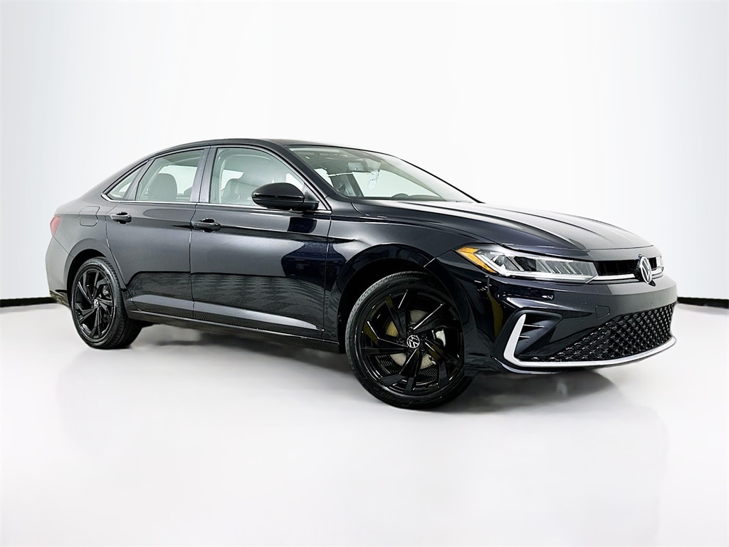 2026 Volkswagen Jetta SE's photo