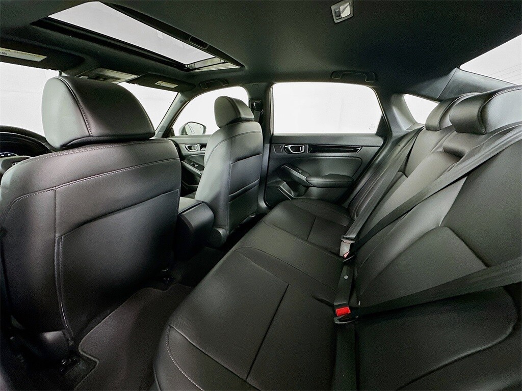 2025 Honda Civic Hybrid Sport Touring photo 4