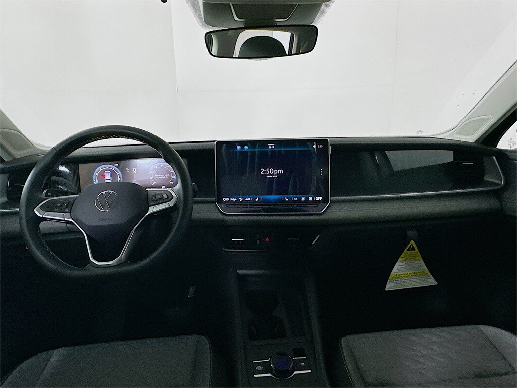 2025 Volkswagen Tiguan S photo 3