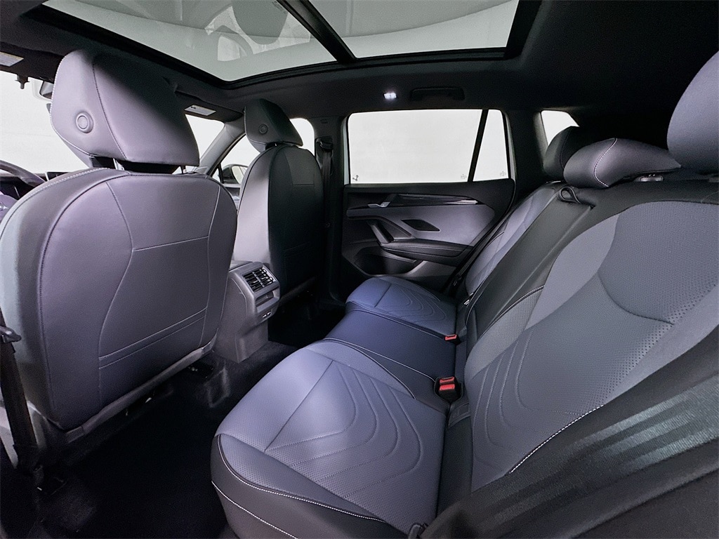 New 2026 Volkswagen Tiguan 2.0T SE R-Line Black SUV