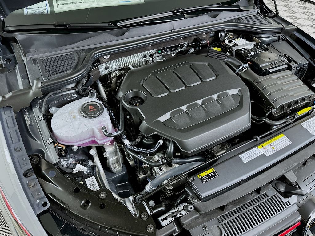 2025 Volkswagen Golf GTI SE - Photo 26