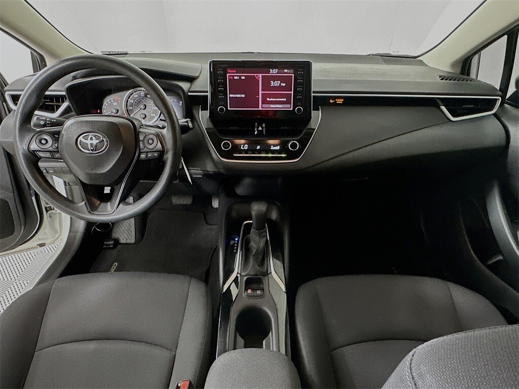 2020 Toyota Corolla LE photo 3