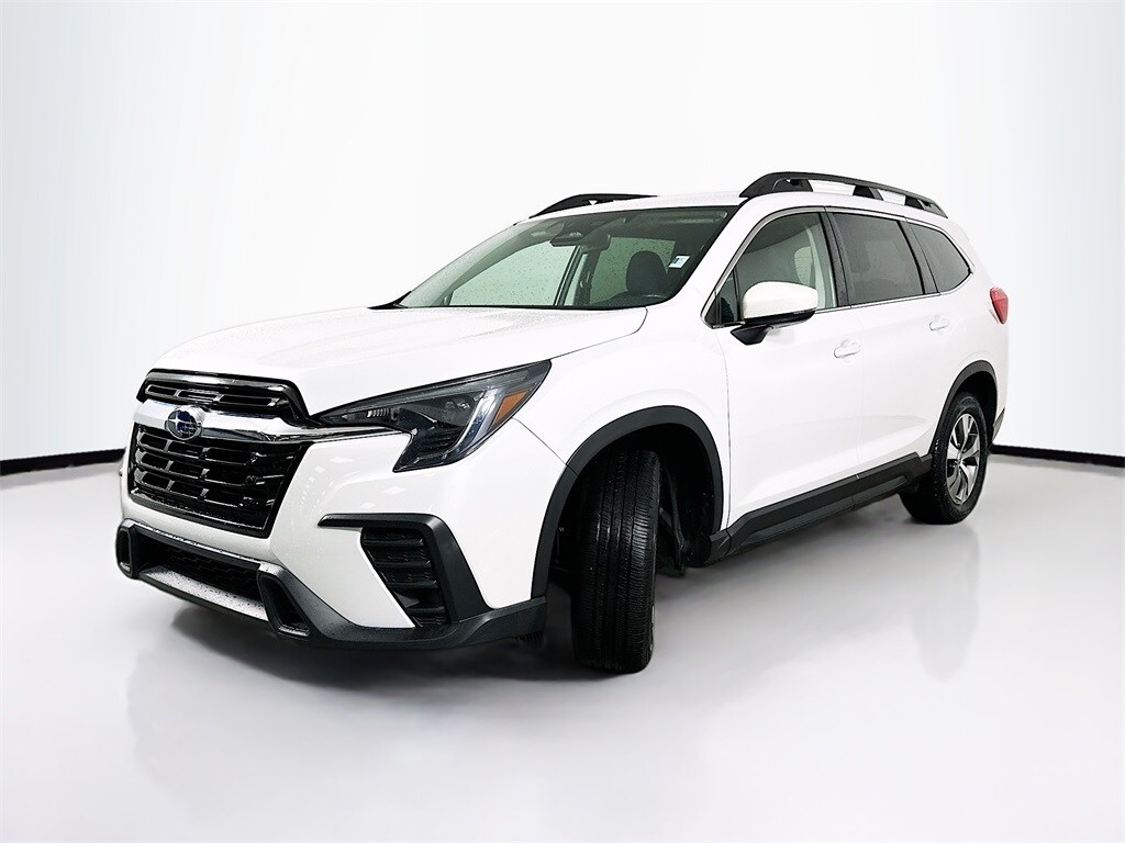 2024 Subaru Ascent Premium photo 2